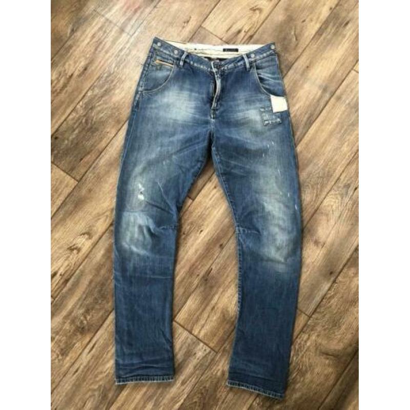 Maison & scotch boyfriend fit jeans. 32-34
