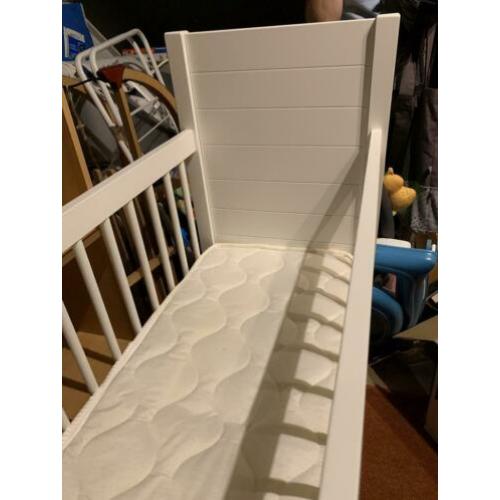 Prenatal wieg met matras