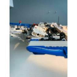 LEGO Technic vrachtvliegtuig, compleet
