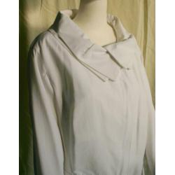 Mooie witte Easy Comfort jas, mt 44, nieuw