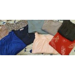 Pakket 9 st. Dunne truien, shirts Voorjaar zgan mt. XL 44/46