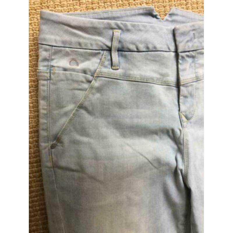 Jeans maat 31, merk Dawn