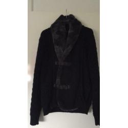 Mooi wollen vest met bontkraag