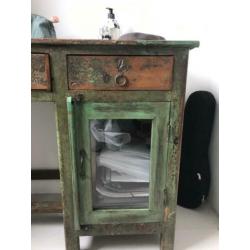Vintage dressoir Raw Materials Amsterdam