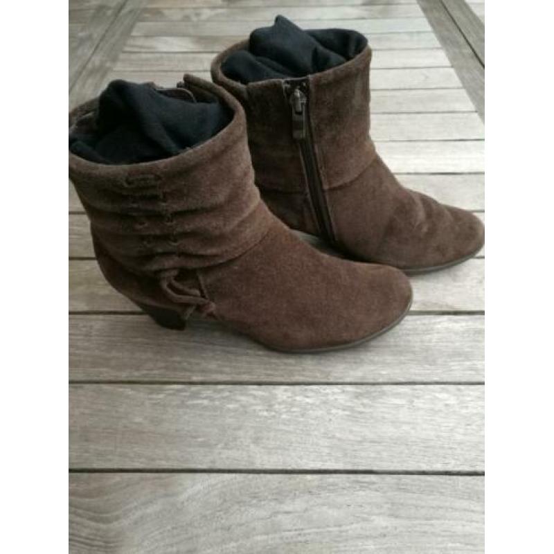 Caprice enkellaarsjes Mt 36