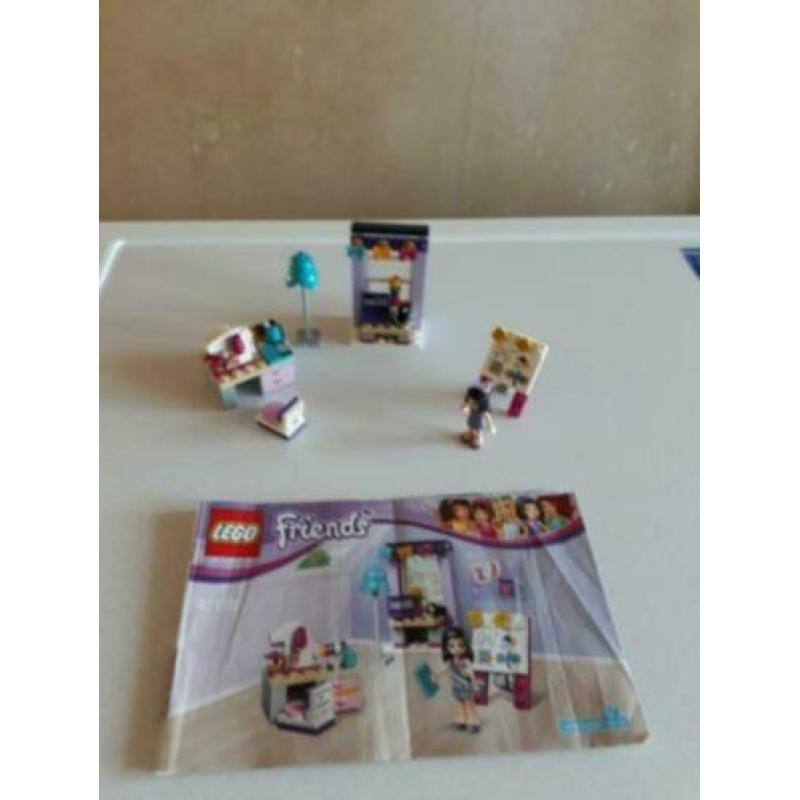 Lego friends 41115. Emma's atelier