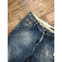 Maison & scotch boyfriend fit jeans. 32-34