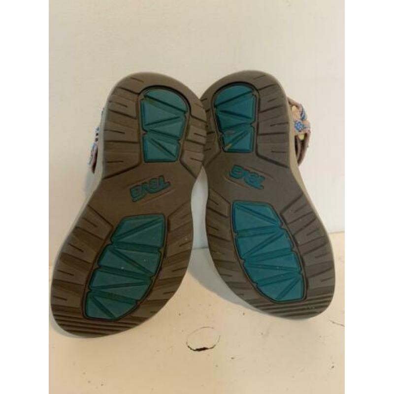 Teva’s maat 28/29