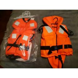 Baby kind reddingsvesten vanaf 15 euro