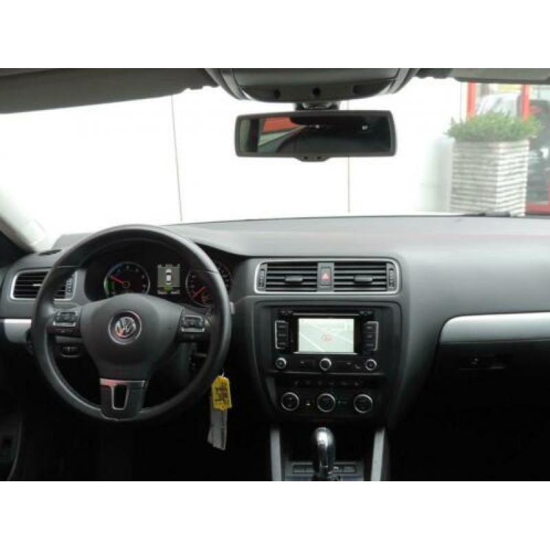 Volkswagen Jetta 1.4 TSI Aut7 Hybrid Highline (leer,panodak,