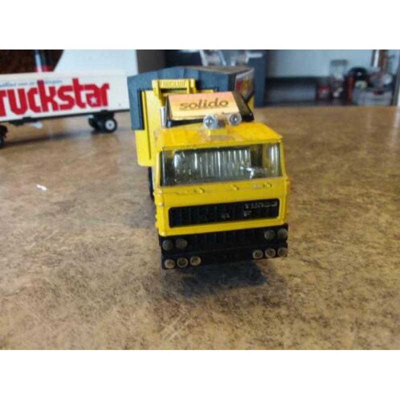 DAF F2800 turbo met oplegger "KVAS" van Solido Tonergams.