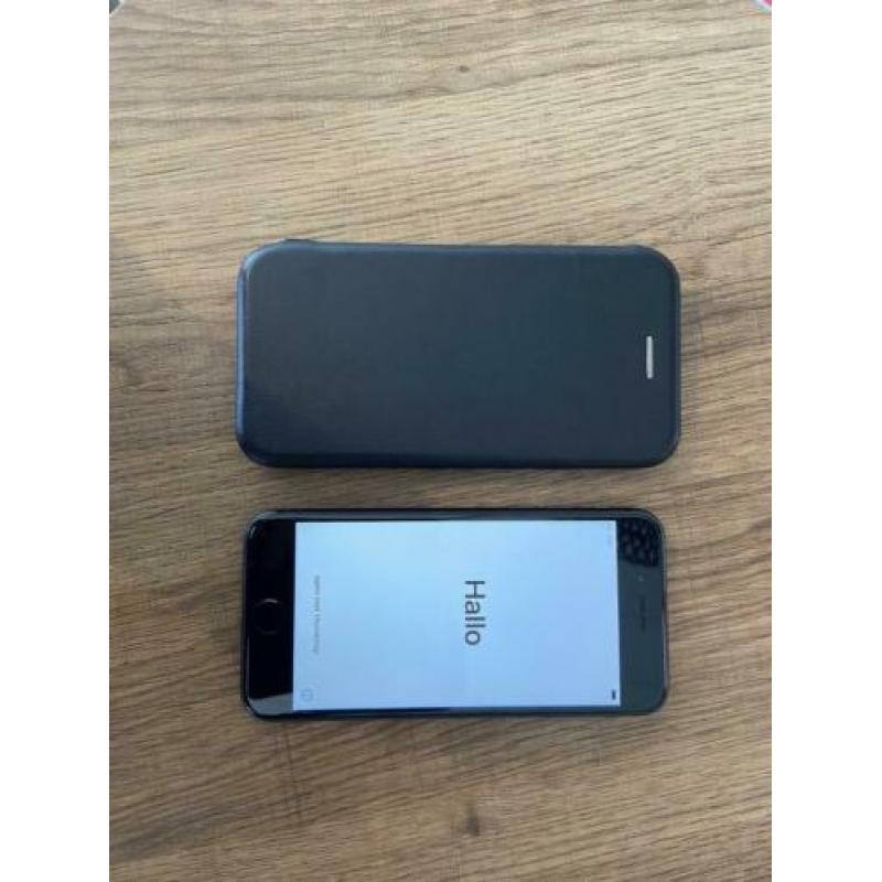 IPhone 8 - 64 GB - zwart - incl. hoesje - alle toebehoren