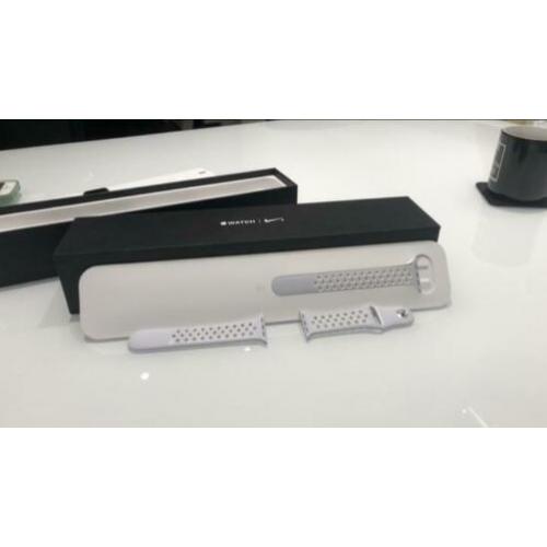 Aplle watch band 38 40 mm nike + sport pure platinum white