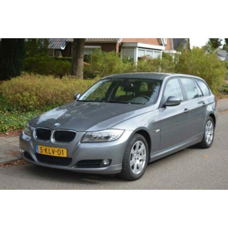 BMW 3-serie Touring 320i Business Line/cruise/MFS/dealer ond