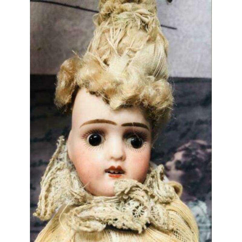 Antieke pop marotte