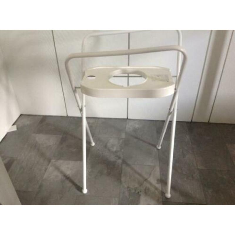 Te koop babybadje kompleet