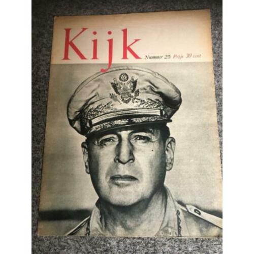 Blad: "Kijk". de nummers 25, 28, 29 en 30