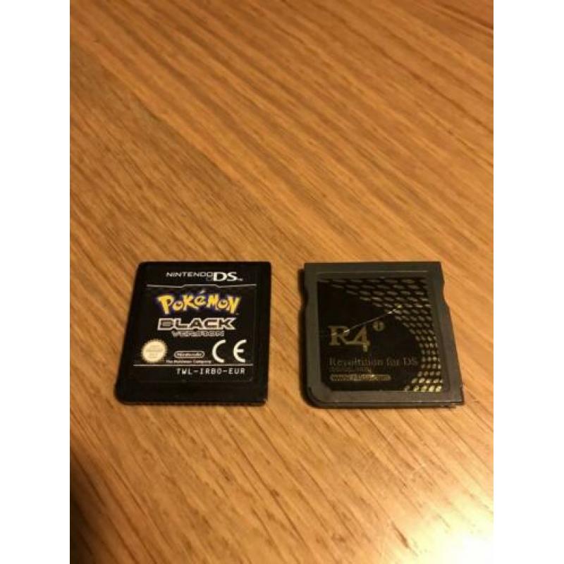 Nintendo dsi xl inclusief r4 veel games.