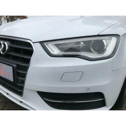 Audi A3 Sportback 1.6 TDI Ambiente Pro Line Automaat, Naviga