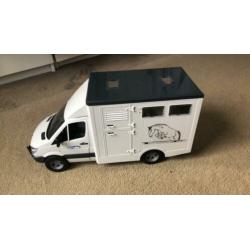 Paardentrailer met paard 44 x 22 cm
