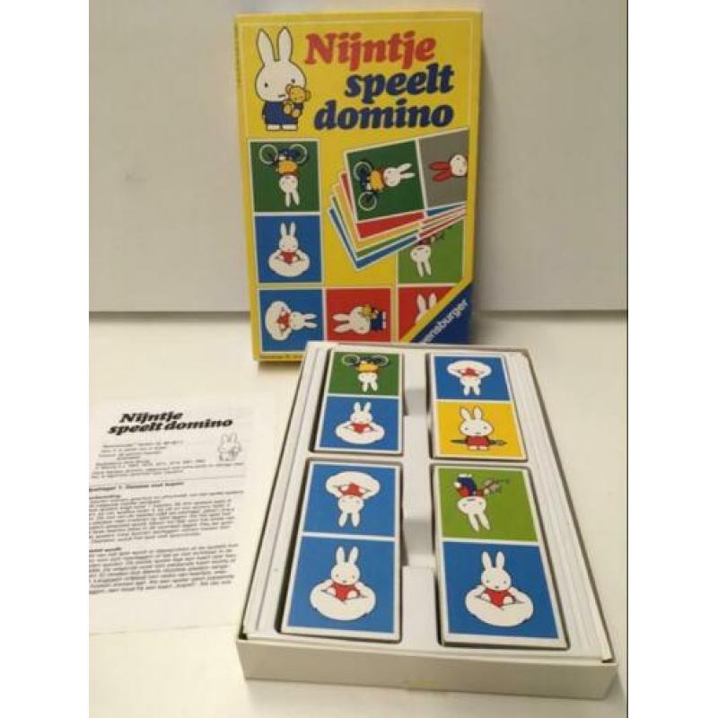 Nijntje speelt domino in doos