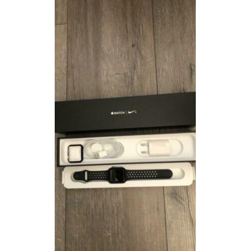 Apple Watch serie 2 Nike+ space grey 42mm