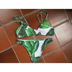 mj/ NIEUW! BIKINI maat M cup b padded groen/wit