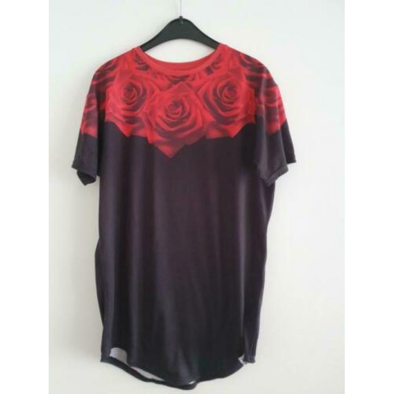 2 Merk shirts van Criminal Damage en 1 Siksin maat M