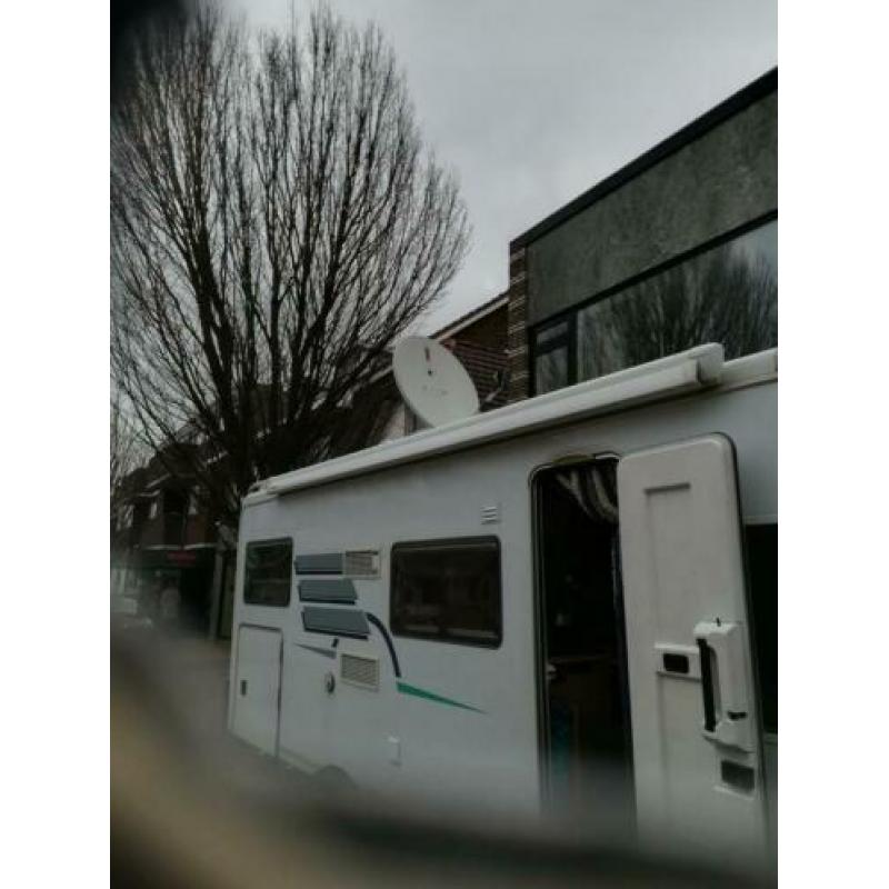 Schotel Oyster 85