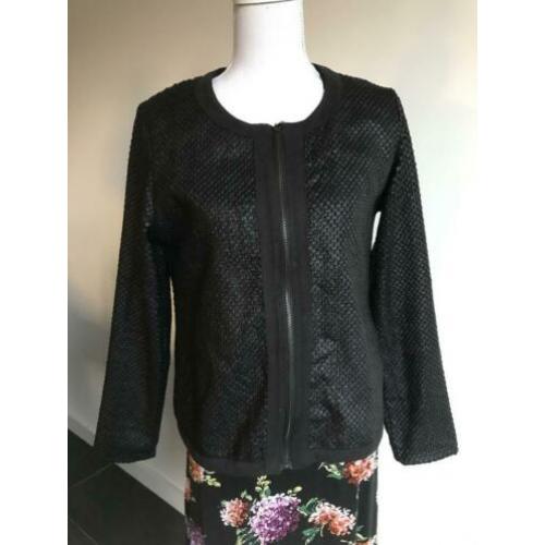 ZGAN zwart jasje met toffe textuur mt 42 / 44
