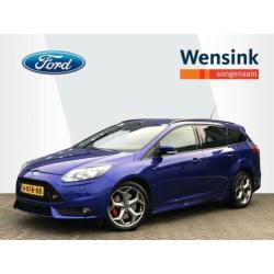 Ford Focus Wagon 2.0-250PK EcoBoost ST Navigatie | Xenon | P