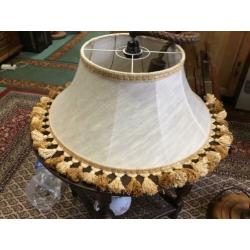 Oude decoratieve koffer jaren 60