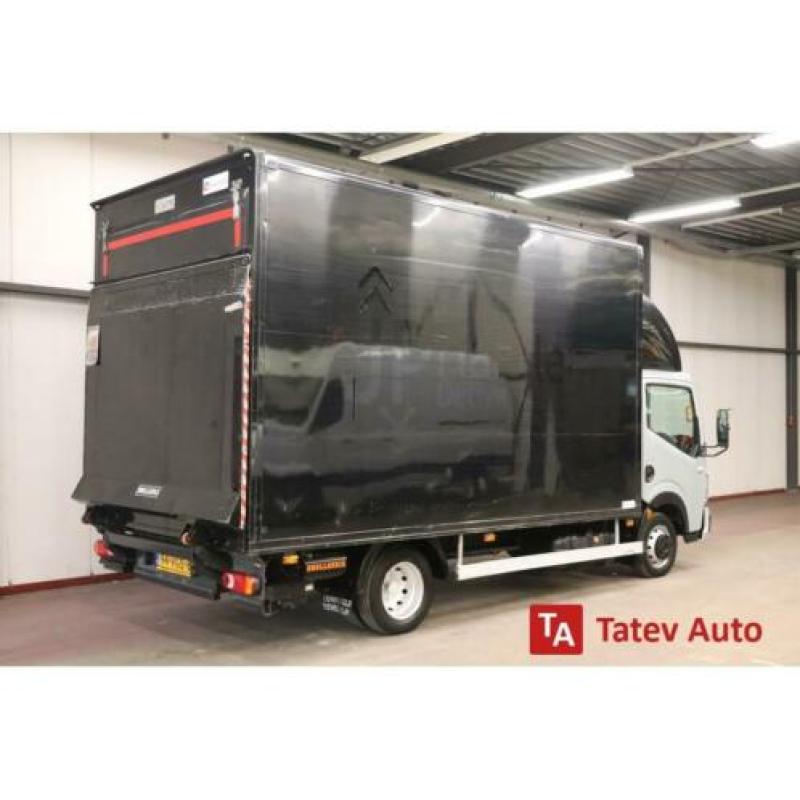 Renault Maxity Bakwagen met Laadklep Box with Lift Nissan Ca