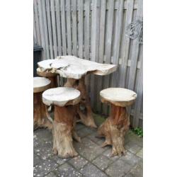 Tuin boomstam bar tafel set