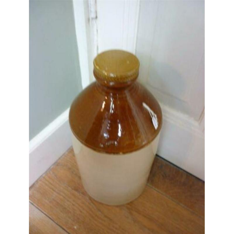 OpruimingOude Engelse ciderfles Skye 25 gemerkt / A1693