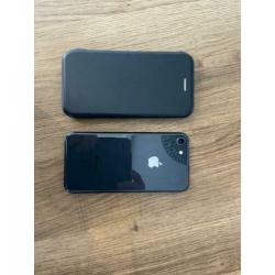 IPhone 8 - 64 GB - zwart - incl. hoesje - alle toebehoren