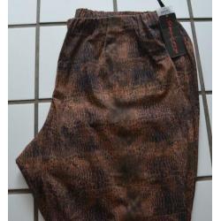 NIEUW m.label: pracht SEMPRE PIU stretchbroek m. print mt 56