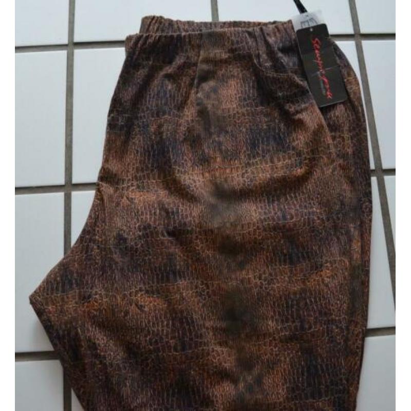 NIEUW m.label: pracht SEMPRE PIU stretchbroek m. print mt 56