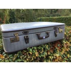 Oude decoratieve koffer jaren 60