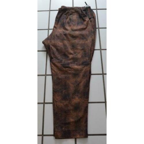 NIEUW m.label: pracht SEMPRE PIU stretchbroek m. print mt 56
