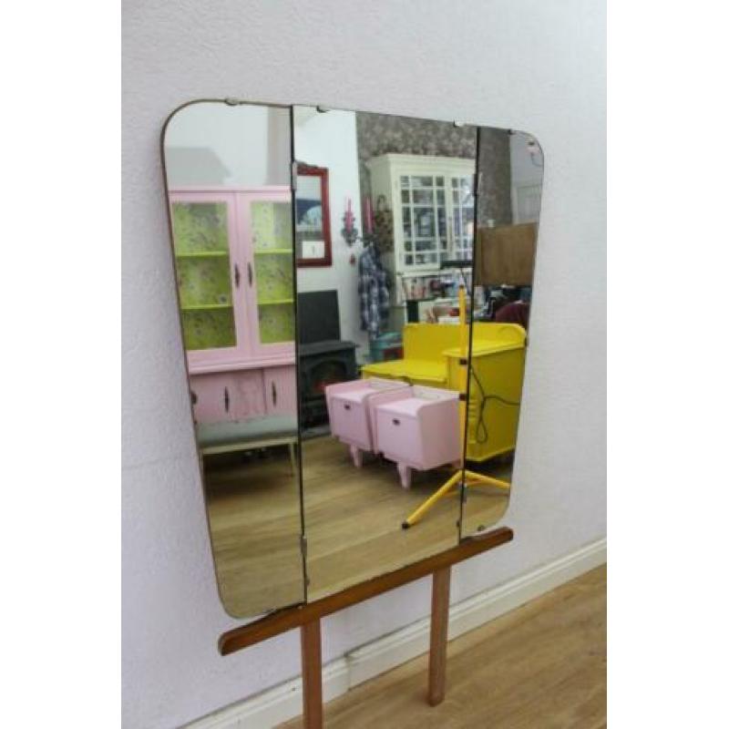 Een mooie 3 luik spiegel om zelf een kaptafel mee te maken