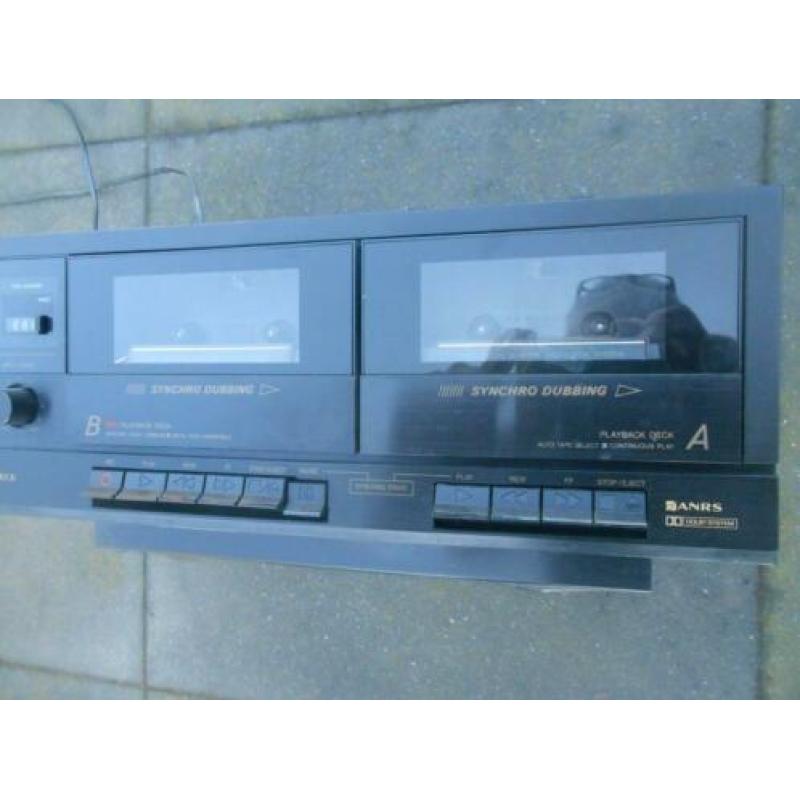 2 Cassettedecks Teac en JVC