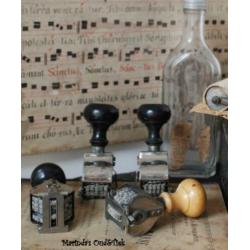 brocante oude datum stempels / stempel 17,50 euro per stuk
