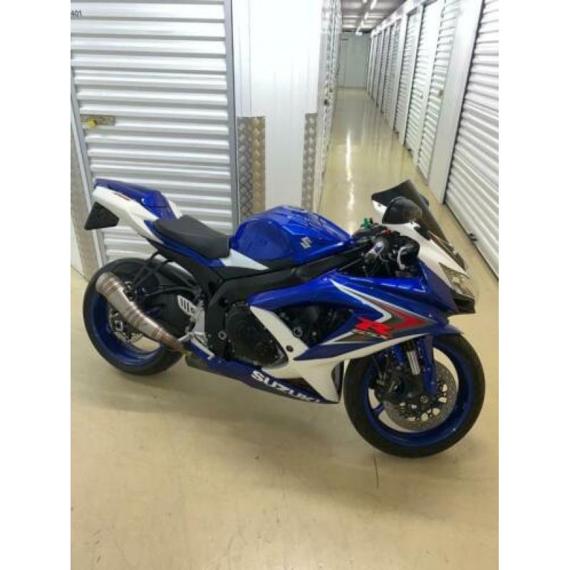Suzuki gsxr 750 k8