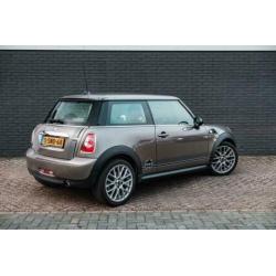 Mini 1.6 One Business Line | Navigatie | Klimaat + Cruise co