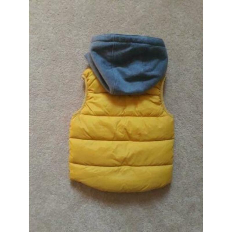 NIEUW gele BODYWARMER BODY WARMER capuchon 110 116