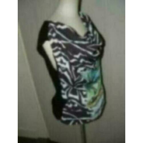 F & H fashion top shirt met print maat TU ( valt als 36/38)