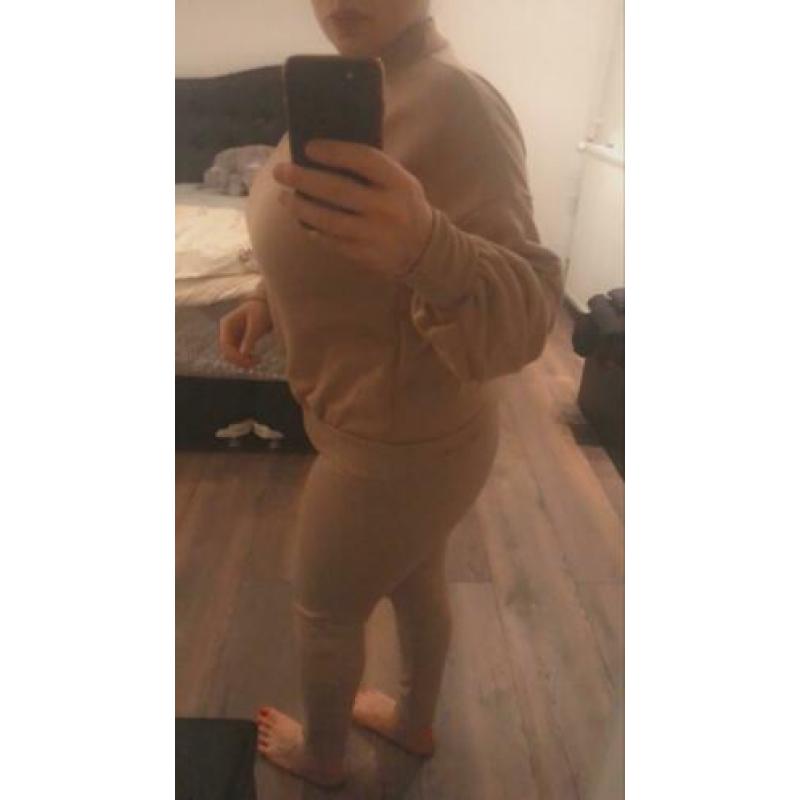 Trainingspak boohoo maat 38