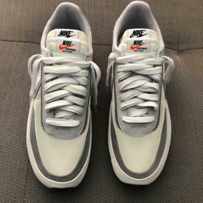 Nike waffle sacai