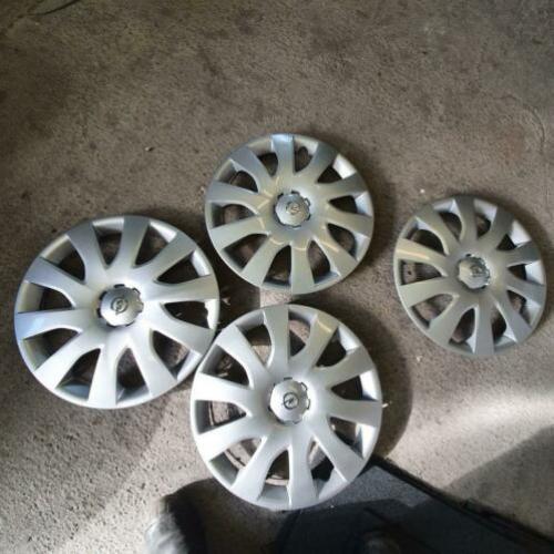 Wieldoppen Opel Vivaro 16 inch